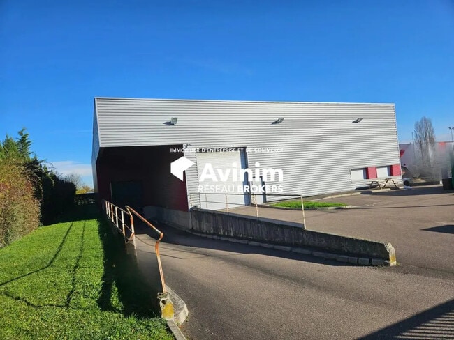 Plus de détails pour Industriel/Logistique à louer