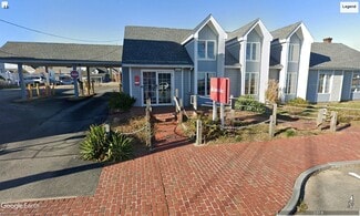 Plus de détails pour 3 Oak Bluffs Ave, Vineyard Haven, MA - Local commercial à vendre