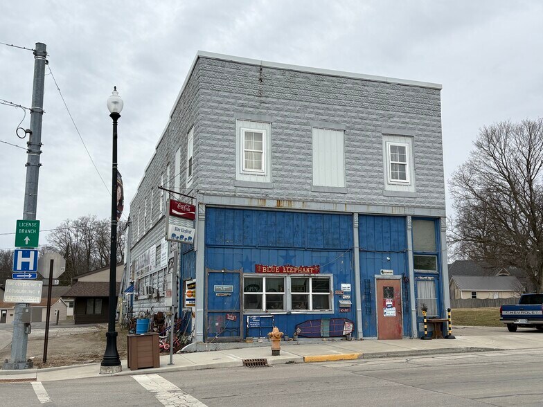 200 N Monroe St, Williamsport, IN à vendre - Photo de l’immeuble – Image 2 sur 21