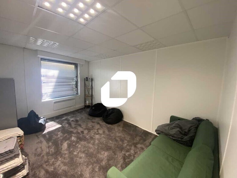 Bureau dans Cergy à louer - Photo intérieure – Image 3 sur 9