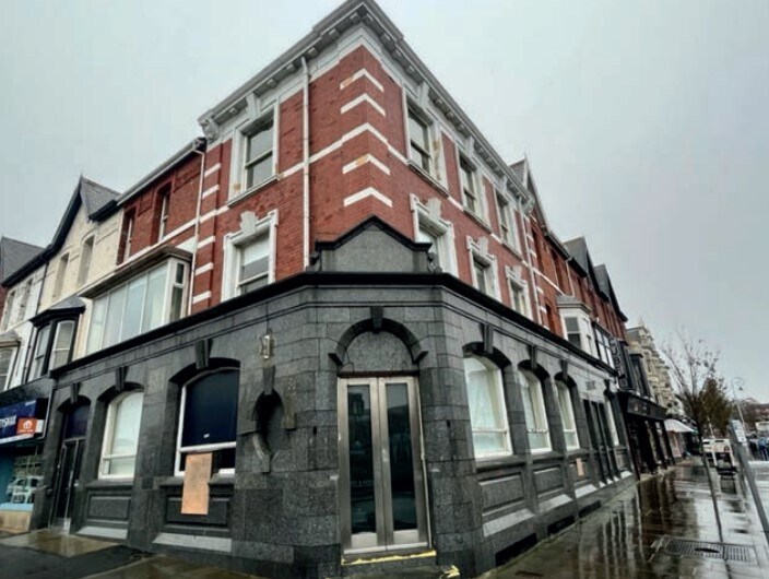 56 St. Annes Rd W, Lytham St Annes à vendre - Photo de l’immeuble – Image 3 sur 4