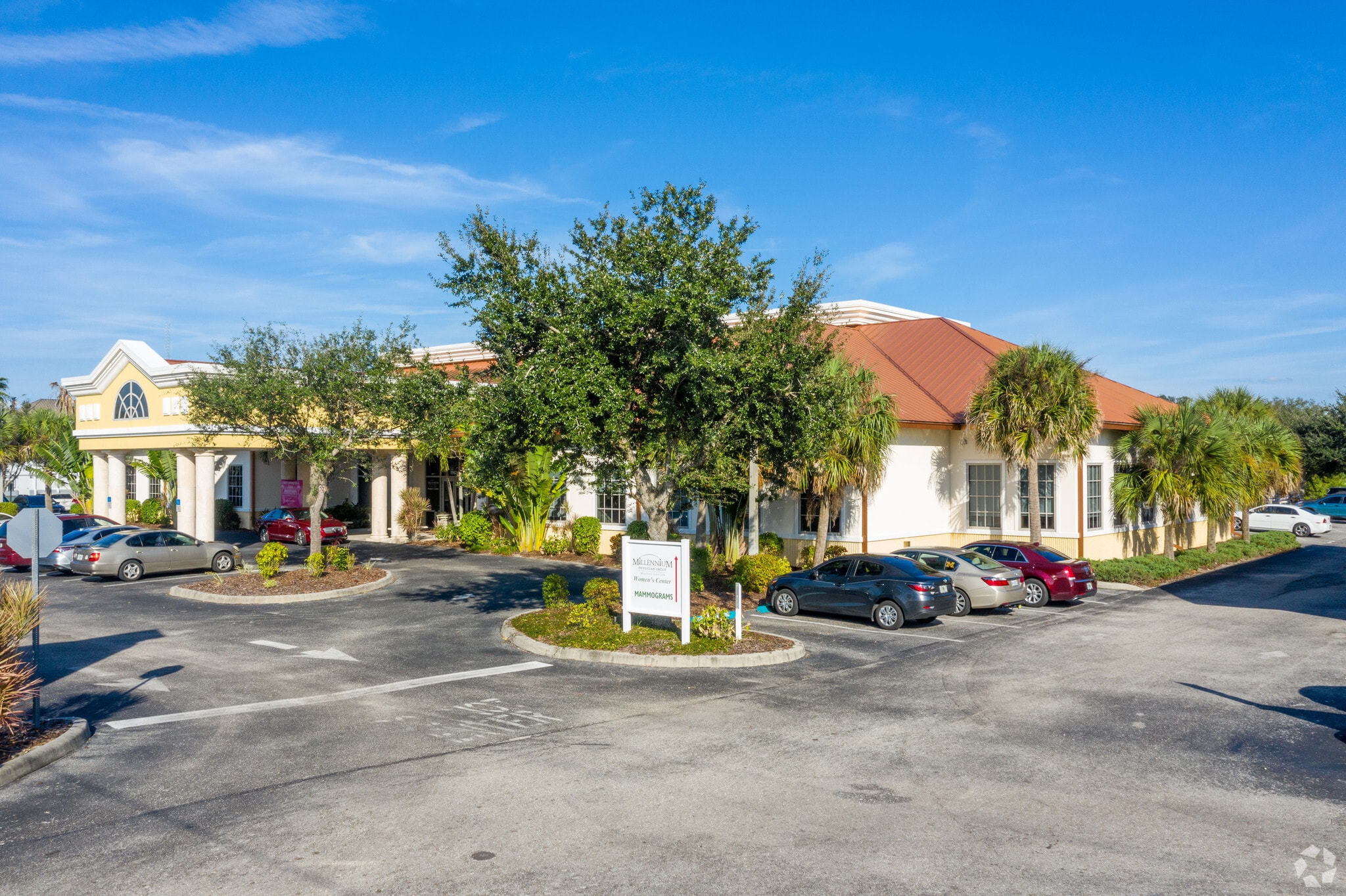 19621 Cochran Blvd, Port Charlotte, FL à louer Photo principale– Image 1 sur 12