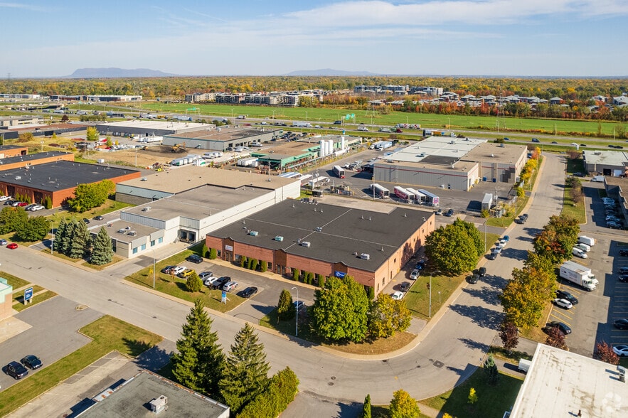 3405-3417 St 1st, Longueuil, QC à louer - Aérien – Image 3 sur 3