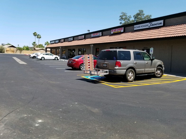 4703 W Olive Ave, Glendale, AZ à louer - Autre – Image 2 sur 3