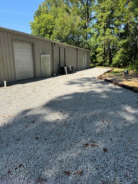 1721 E Ridgewood Rd, Jasper, AL à louer - Photo de l’immeuble – Image 2 sur 10