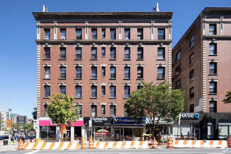 4260 Broadway, New York, NY à louer - Photo de l’immeuble – Image 3 sur 10
