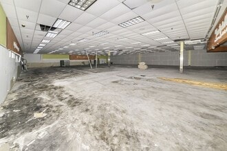 2205 US Highway 23 S, Alpena, MI à louer Photo intérieure– Image 2 sur 7