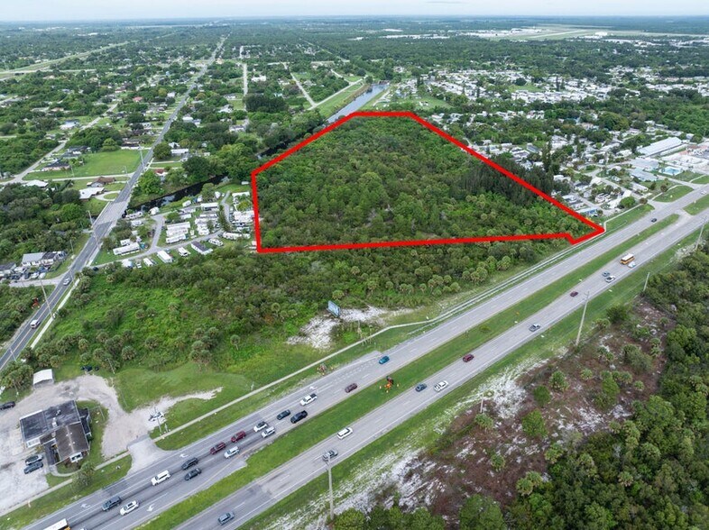 2100 N US Highway 1, Fort Pierce, FL à vendre - Aérien – Image 2 sur 9