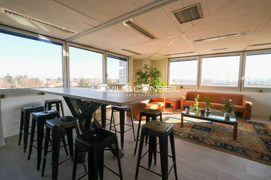 Bureau dans Blagnac à vendre - Photo de l’immeuble – Image 1 sur 6