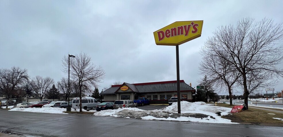 3565 NW Northdale Blvd, Minneapolis, MN à louer - Photo de l’immeuble – Image 2 sur 4