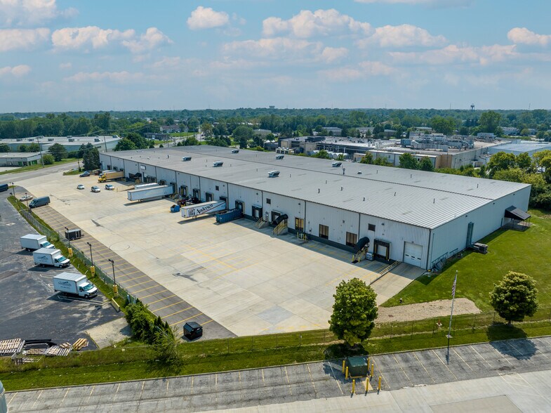 4231-4233 Leap Rd, Hilliard, OH à louer - Photo de l’immeuble – Image 1 sur 16