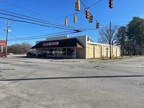 100 N Mcdaniel St, Enfield, NC à vendre Photo de l’immeuble– Image 1 sur 2