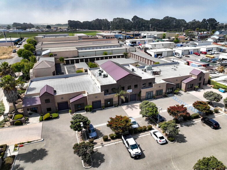 1030 Huston St, Grover Beach, CA à louer - Photo de l’immeuble – Image 2 sur 31