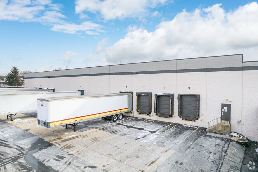 6829 Ruppsville Rd, Allentown, PA à louer - Photo de l’immeuble – Image 3 sur 6