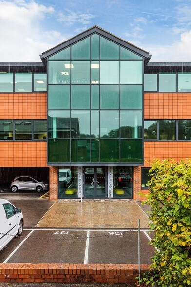 Mill Ln, Godalming à louer - Photo de l’immeuble – Image 2 sur 2