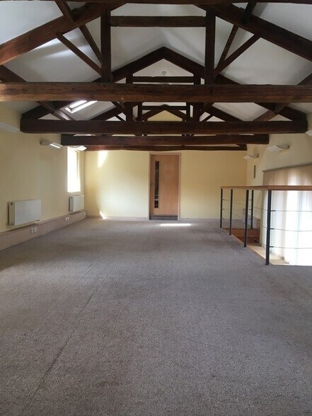Paddock House Ln, Wetherby à louer - Photo de l’immeuble – Image 2 sur 11