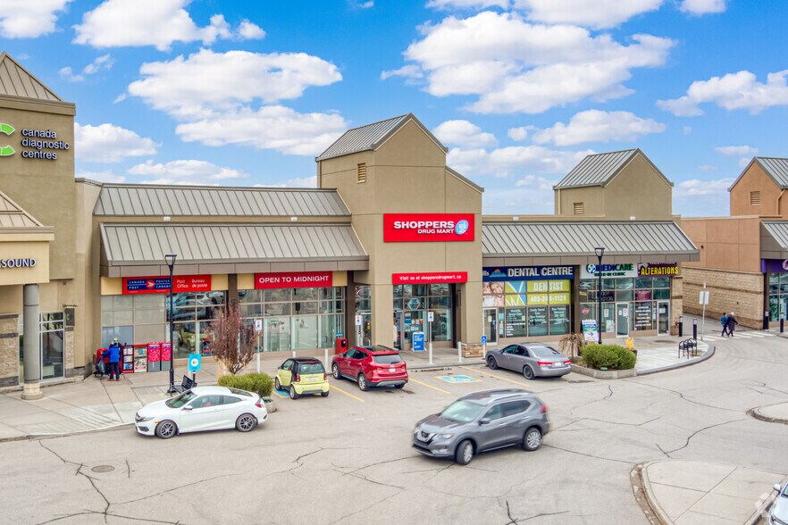 165 Stewart Grn SW, Calgary, AB à louer - Photo principale – Image 1 sur 5