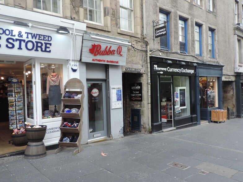 209-213 High St, Edinburgh à vendre - Photo de l’immeuble – Image 2 sur 5