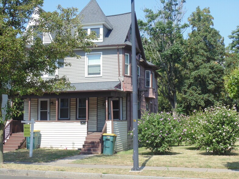 835-837 Plymouth Ave S, Rochester, NY à vendre - Photo de l’immeuble – Image 2 sur 2
