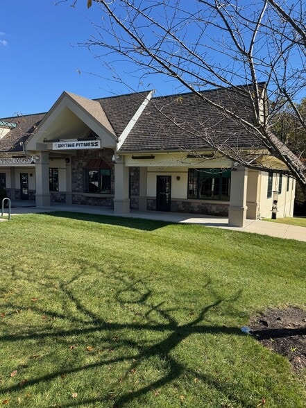 401 Louviers Dr, Newark, DE à louer - Photo de l’immeuble – Image 1 sur 13