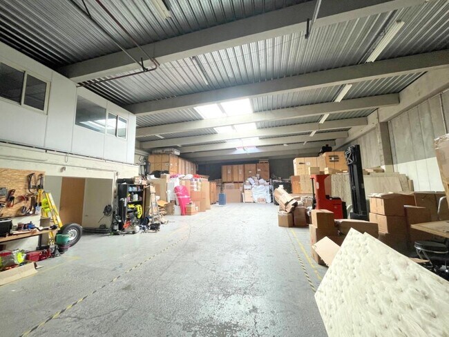 Plus de détails pour 18 Rue Jules Vercruysse, Argenteuil - Local d'activités à louer