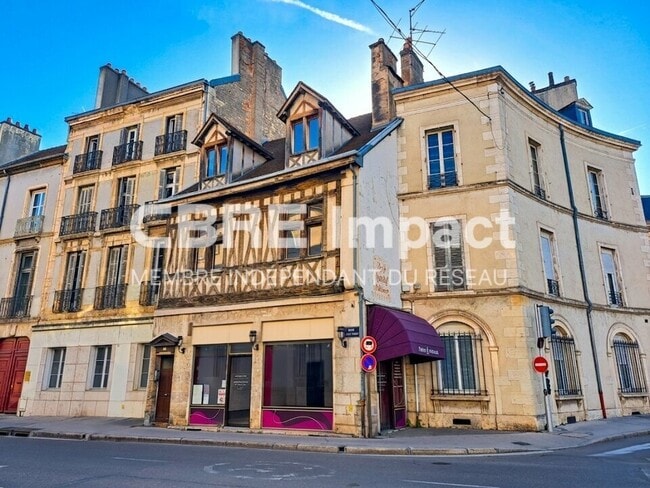 Plus de détails pour 83 Rue Chabot Charny, Dijon - Local commercial à louer