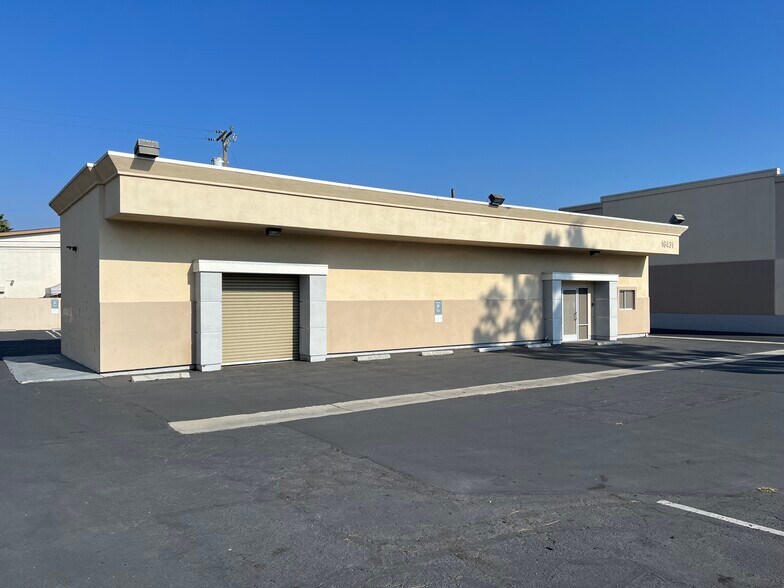 16431 Beach Blvd, Huntington Beach, CA à louer - Photo principale – Image 1 sur 1