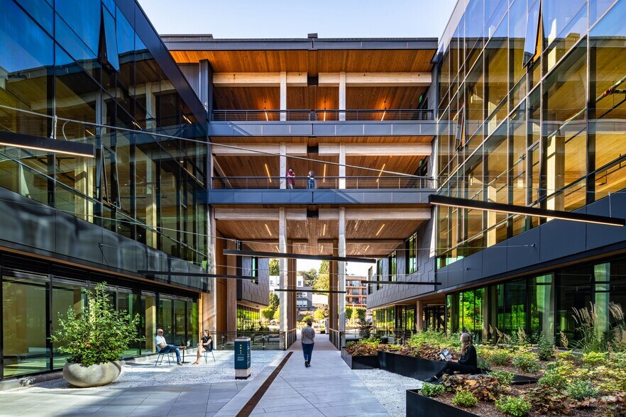 3800 Latona Ave NE, Seattle, WA à louer - Photo de l’immeuble – Image 2 sur 12