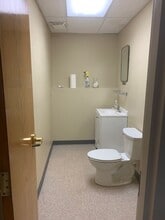 2666 State St, Hamden, CT à louer Photo intérieure– Image 2 sur 6