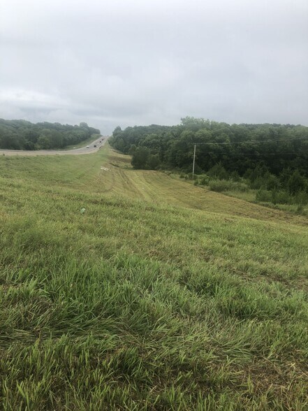 00000 K68 HWY Louisburg, Louisburg, KS à vendre - Photo de l’immeuble – Image 3 sur 3