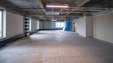 206 S Broadway, Rochester, MN à louer Photo intérieure– Image 1 sur 5