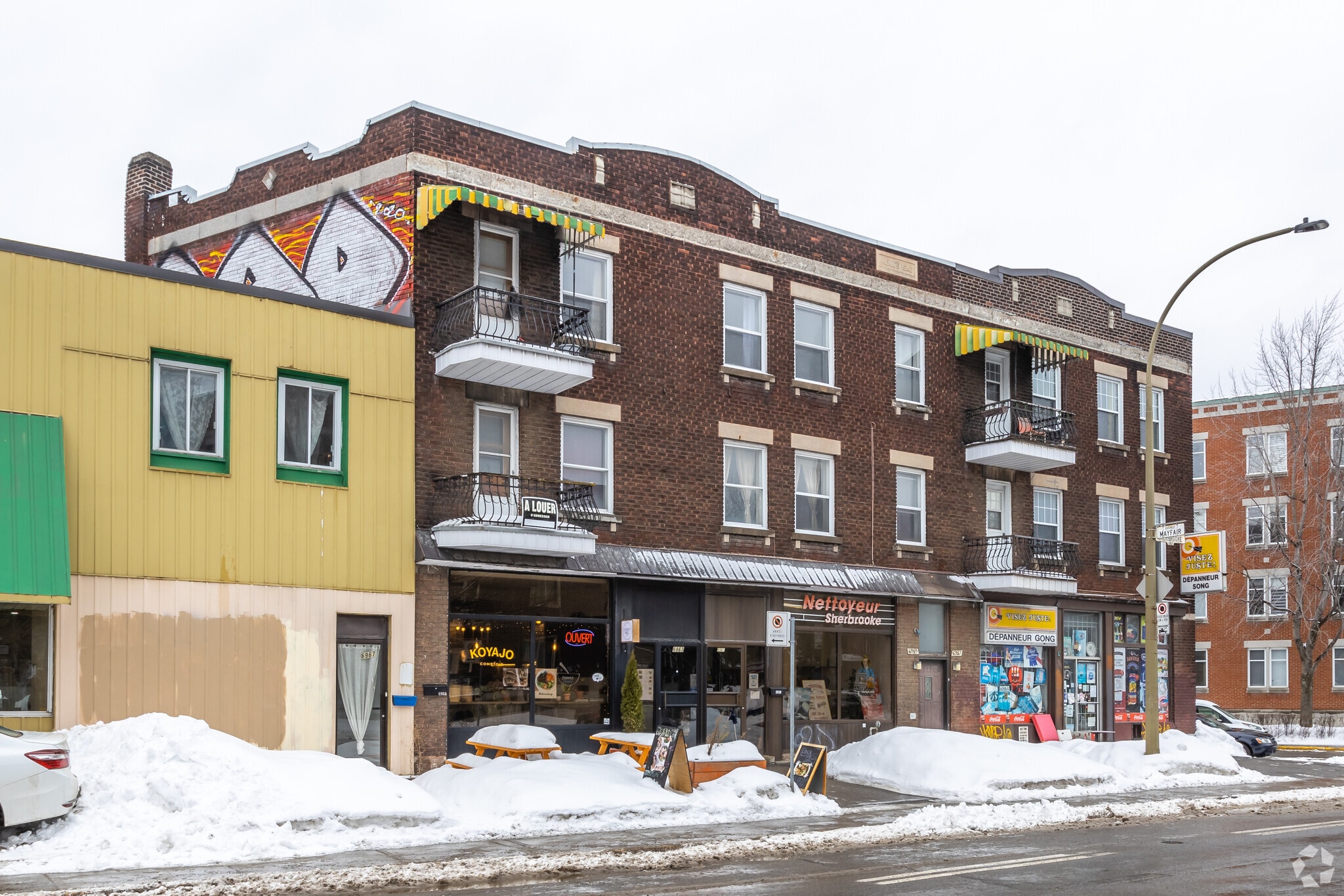 6951 Rue Sherbrooke O, Montréal, QC à vendre Photo principale– Image 1 sur 2