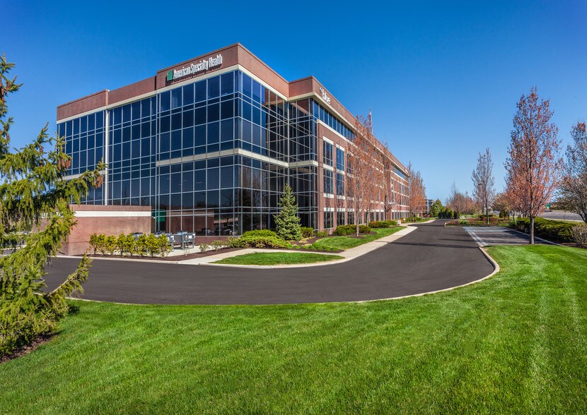 12800 N Meridian St, Carmel, IN à louer - Photo de l’immeuble – Image 3 sur 8