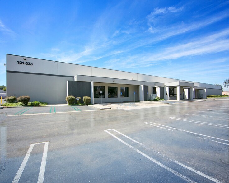 331-333 Cliffwood Park St, Brea, CA à louer - Photo de l’immeuble – Image 1 sur 7