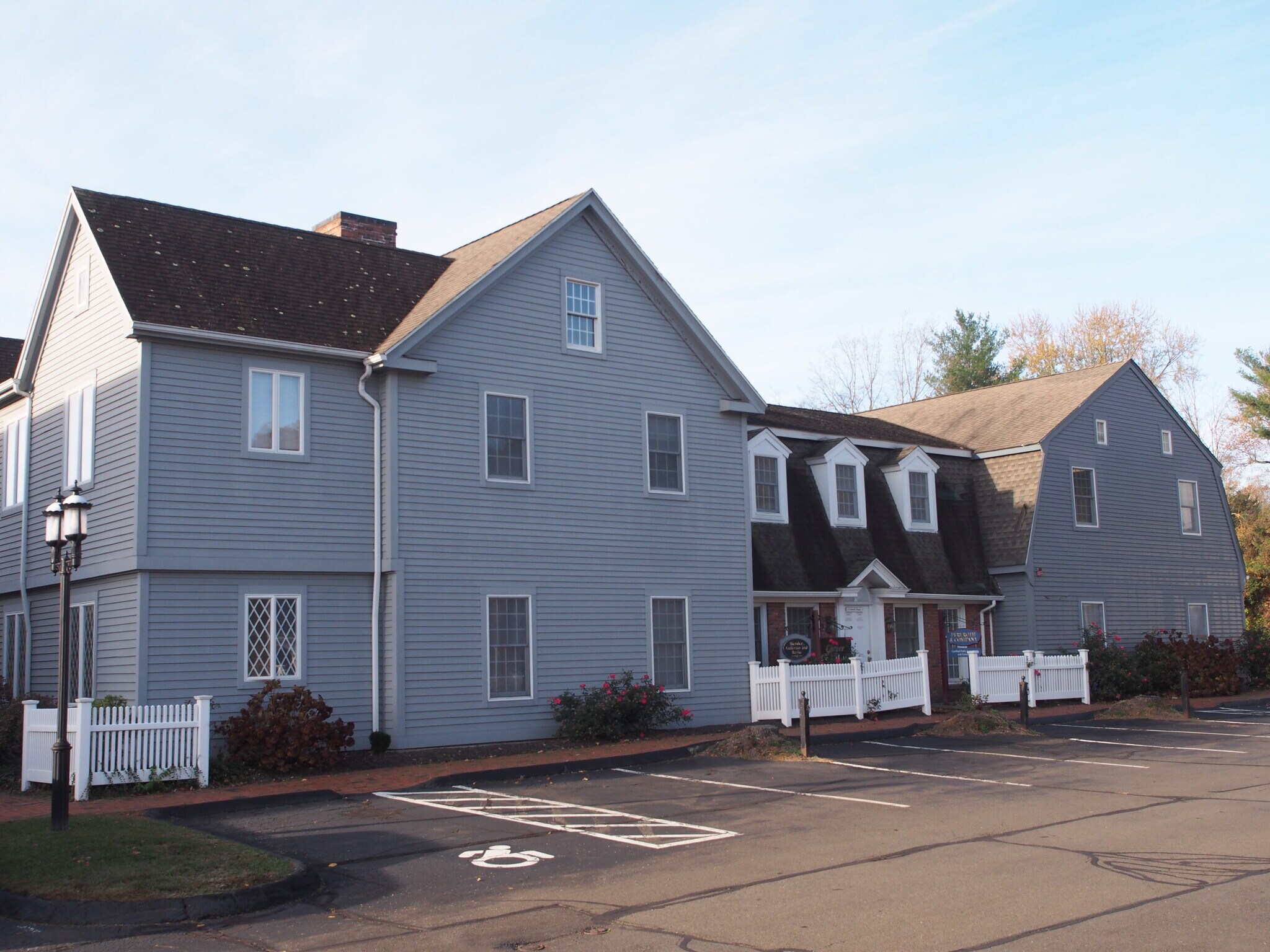 250 State St, North Haven, CT à louer Photo de l’immeuble– Image 1 sur 3