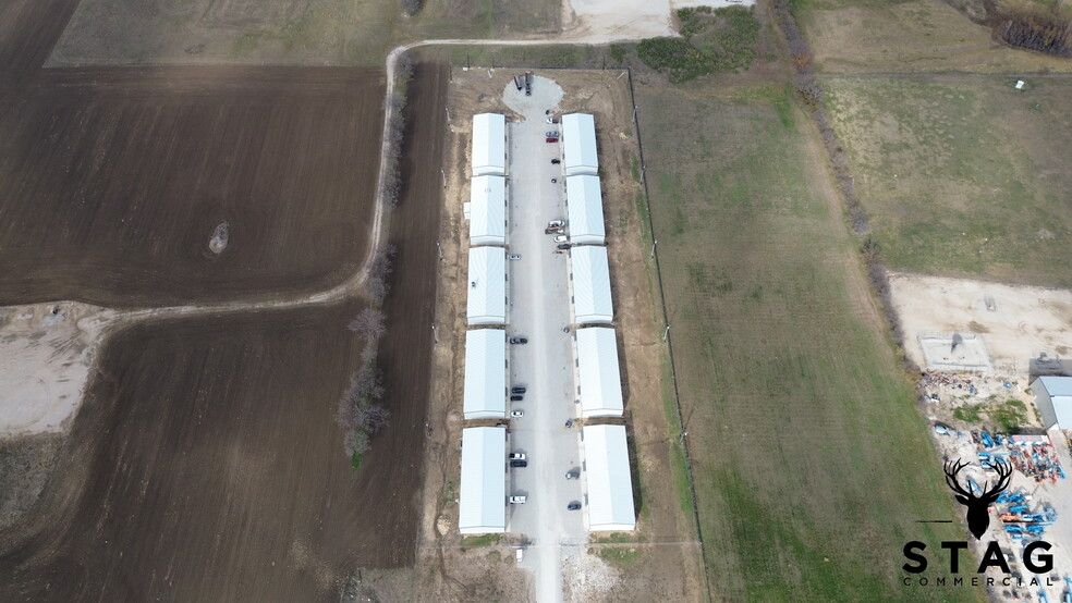 16580 US Highway 380 W, Krum, TX à louer - Photo de l’immeuble – Image 3 sur 15