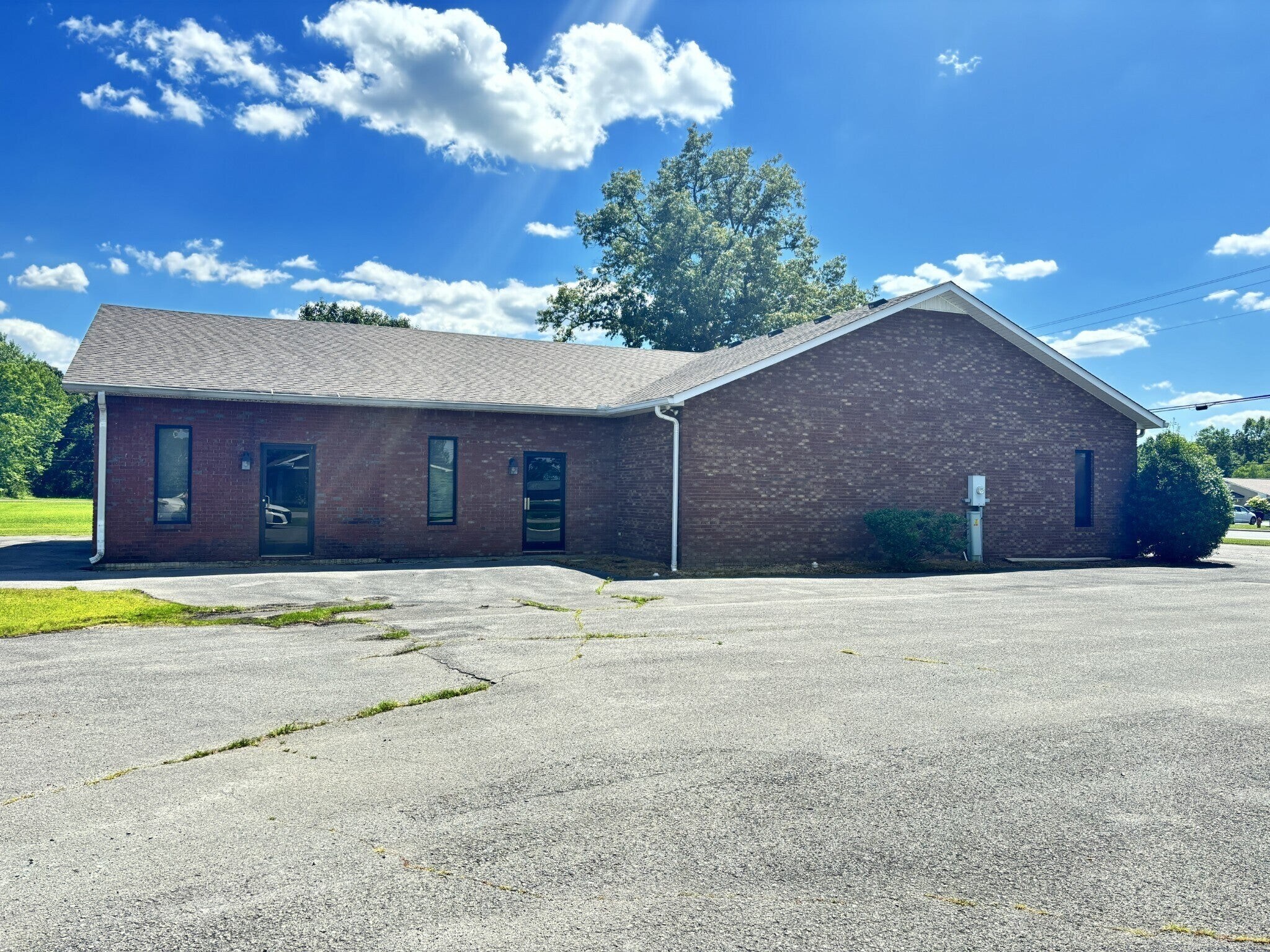 1601 McArthur St, Manchester, TN à louer Photo principale– Image 1 sur 5