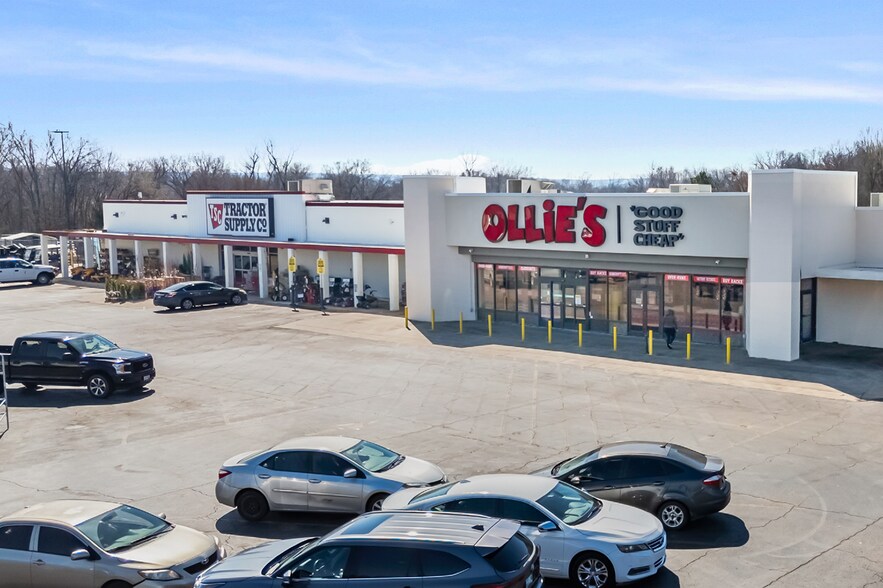 2000 E Cherokee Ave, Sallisaw, OK à vendre - Photo de l’immeuble – Image 3 sur 7