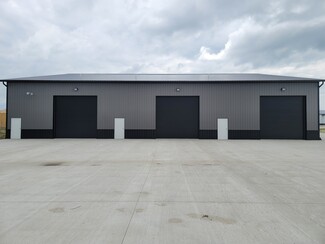 Plus de détails pour 401 Snyder Drive- Building. A, Huxley, IA - Local d'activités à louer