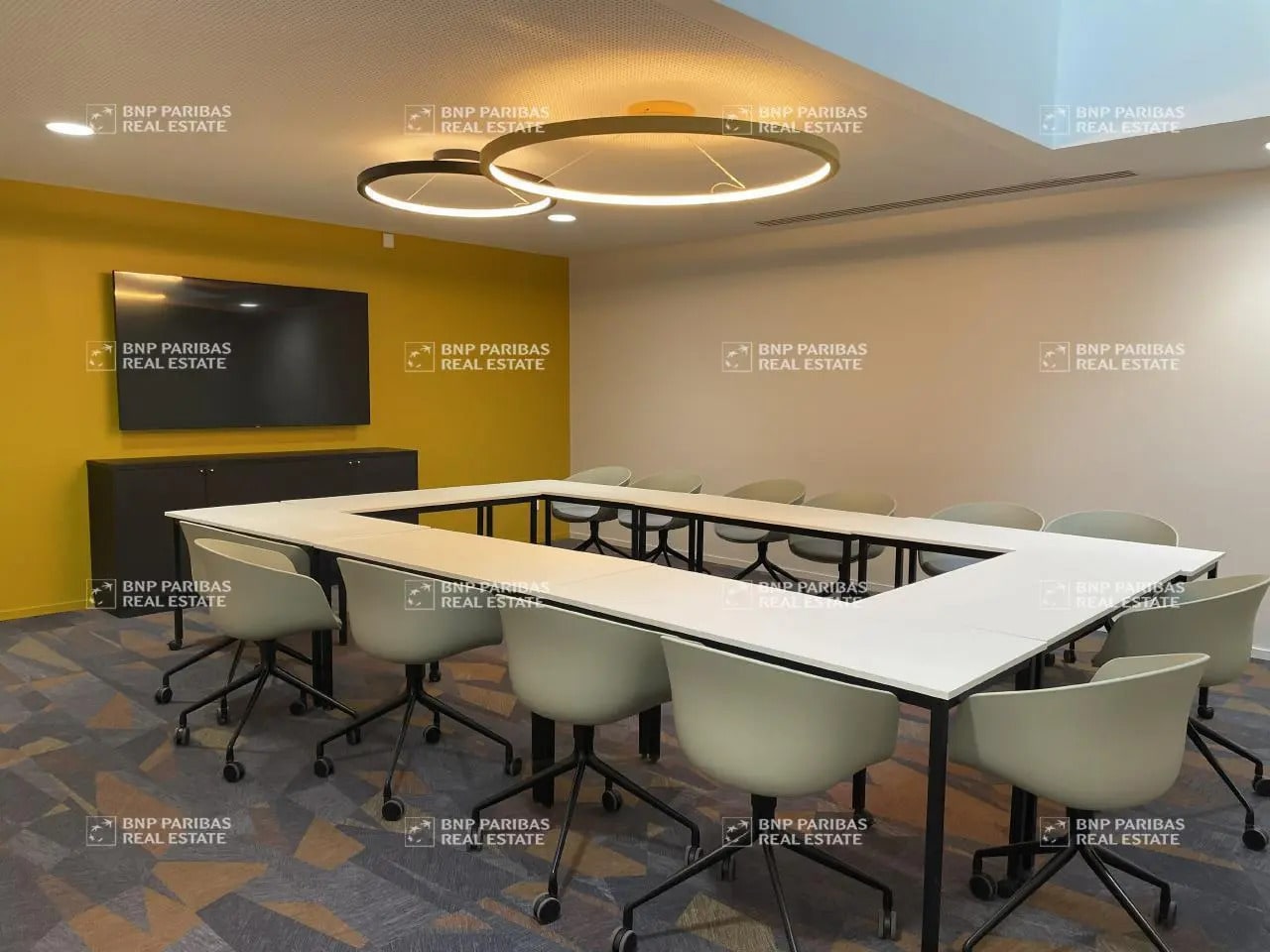 27 Rue Victor Hugo, Ivry-sur-Seine à louer Photo de l’immeuble– Image 1 sur 17