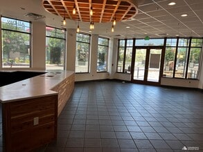 1335 W Elizabeth St, Fort Collins, CO à louer Photo intérieure– Image 1 sur 2