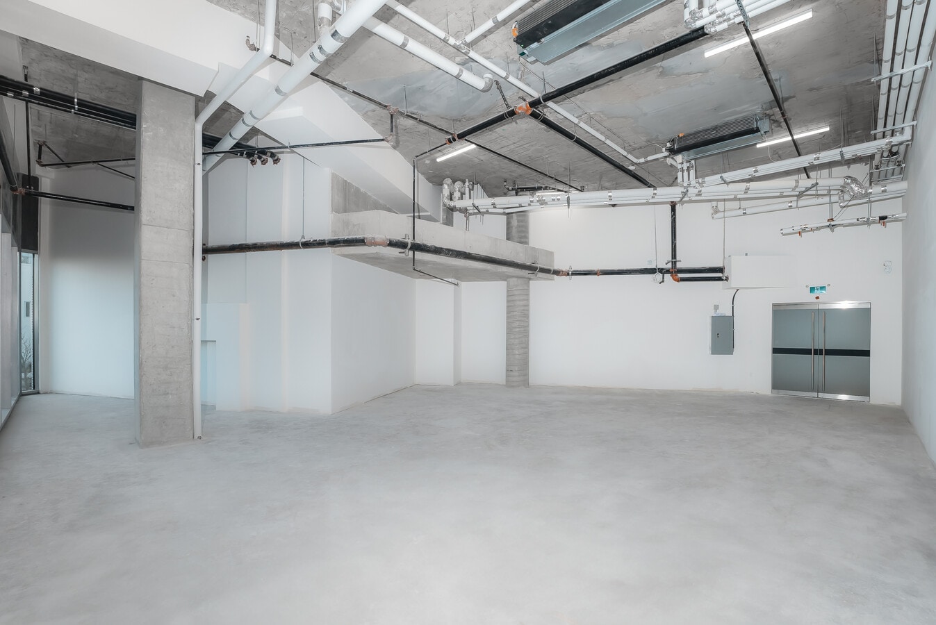 3388 No. 3 Rd, Richmond, BC V6X 2B3 - Lot 240 -  - Photo intérieure - Image 1 of 6