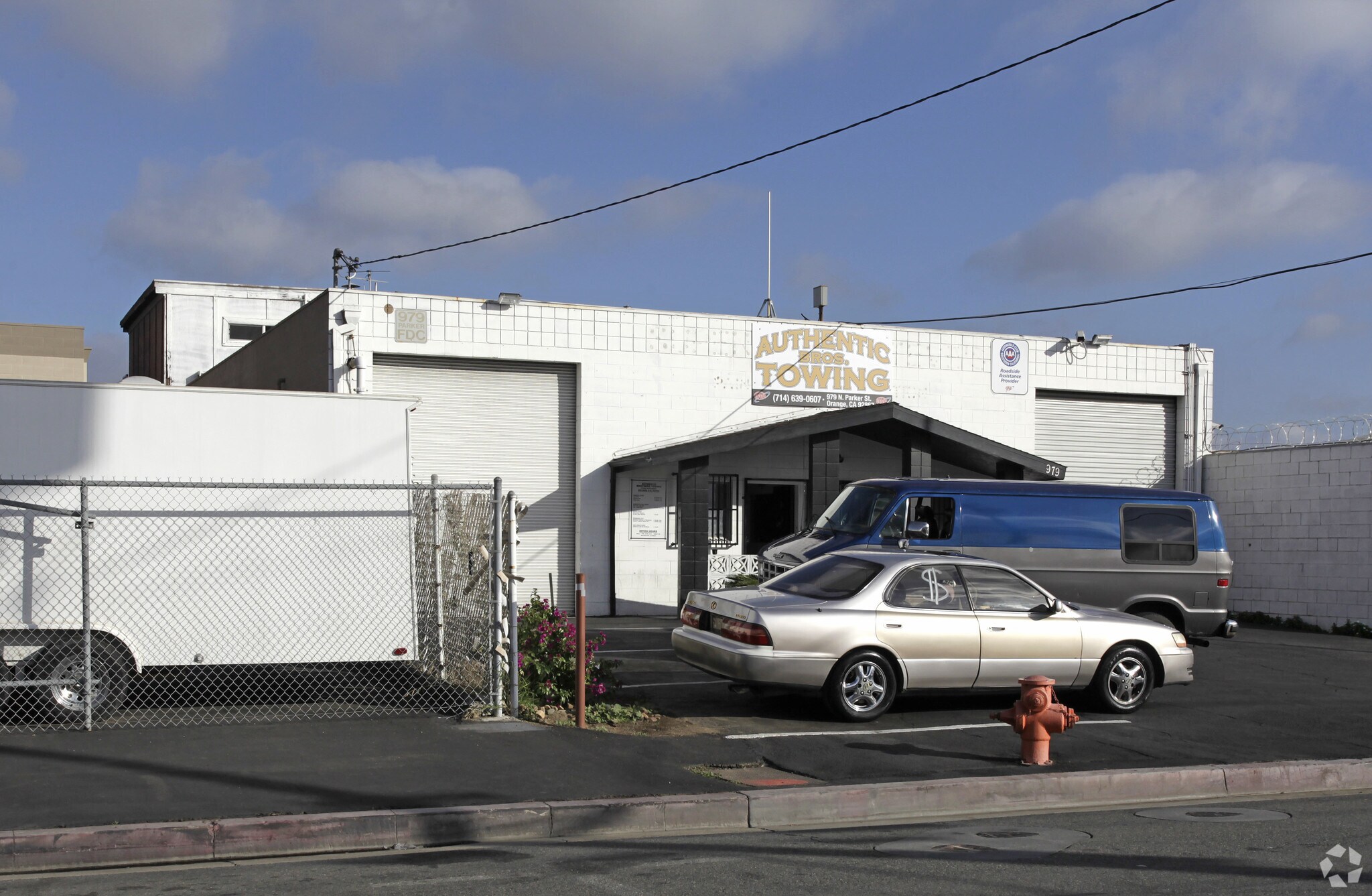 981 N Parker St, Orange, CA à vendre Photo principale– Image 1 sur 6