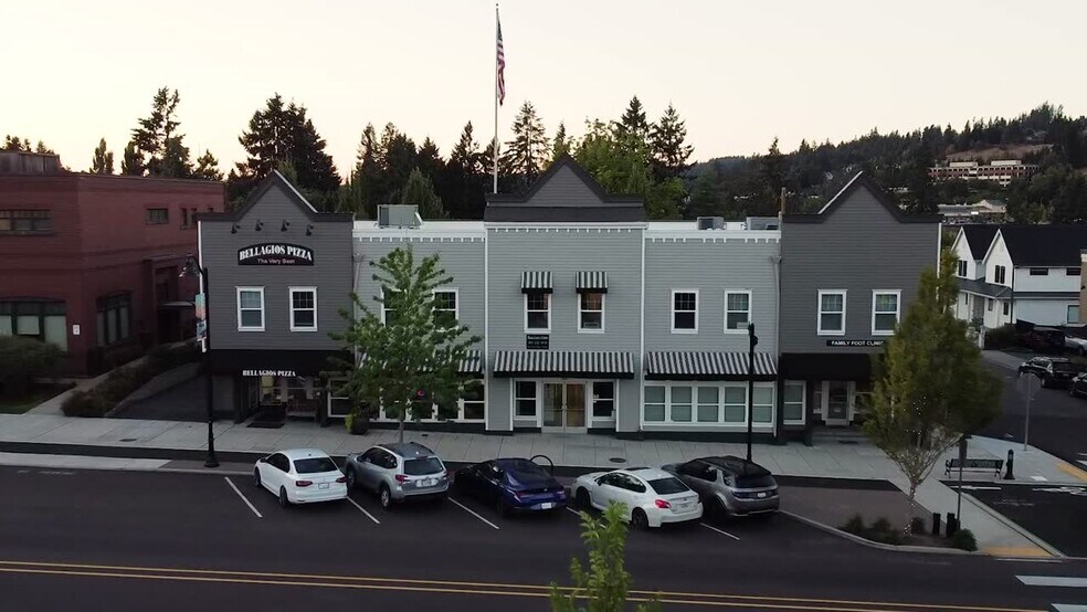 1880 Willamette Falls Dr, West Linn, OR à louer - Vidéo sur l’annonce professionnelle – Image 2 sur 10