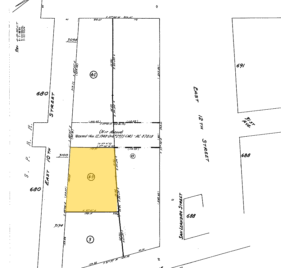 3098 E 10th St, Oakland, CA à louer Plan cadastral– Image 1 sur 12