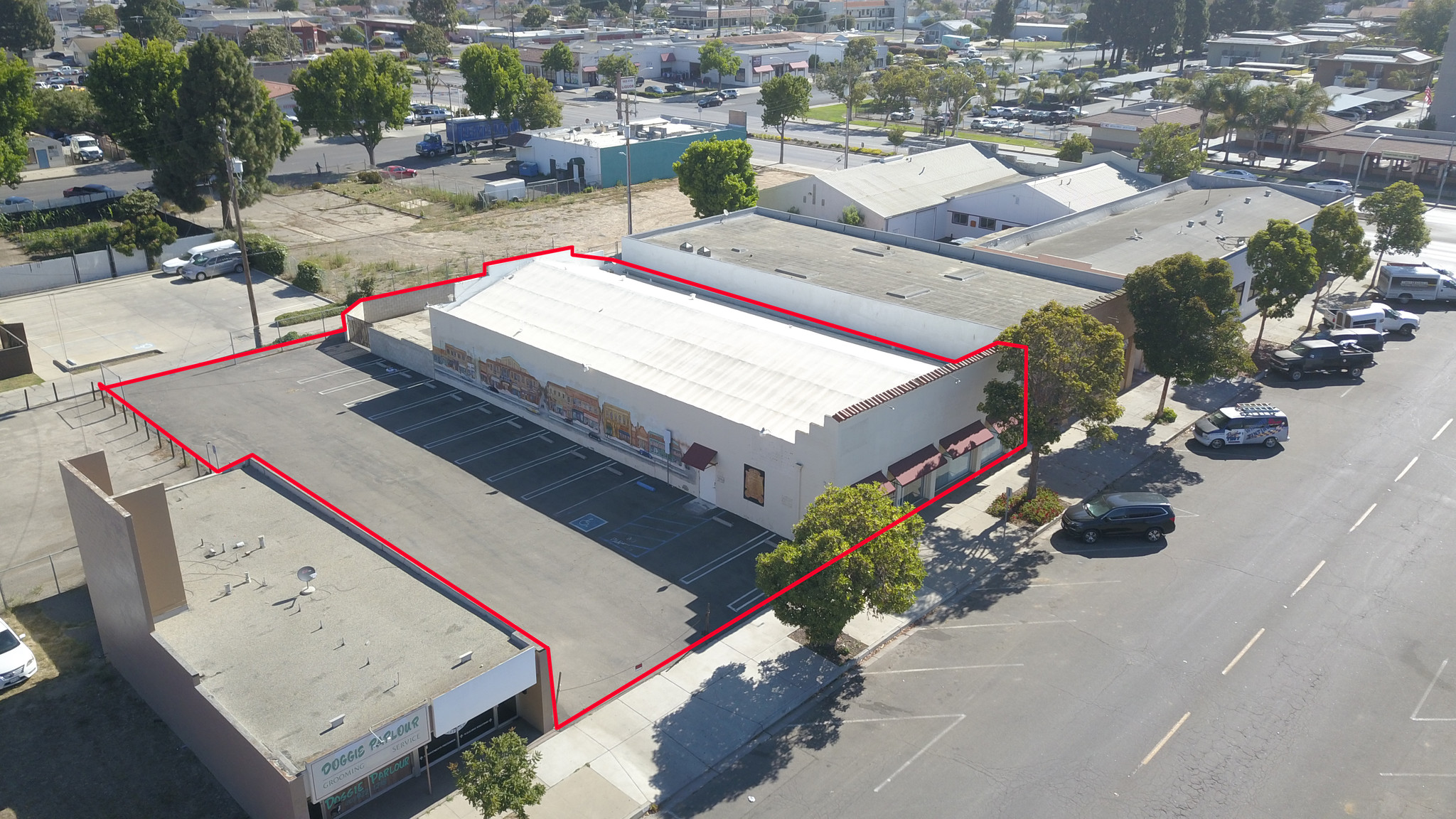 115 W Chapel St, Santa Maria, CA à vendre Aérien– Image 1 sur 9