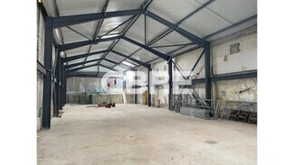 Plus de détails pour Local d'activités à louer