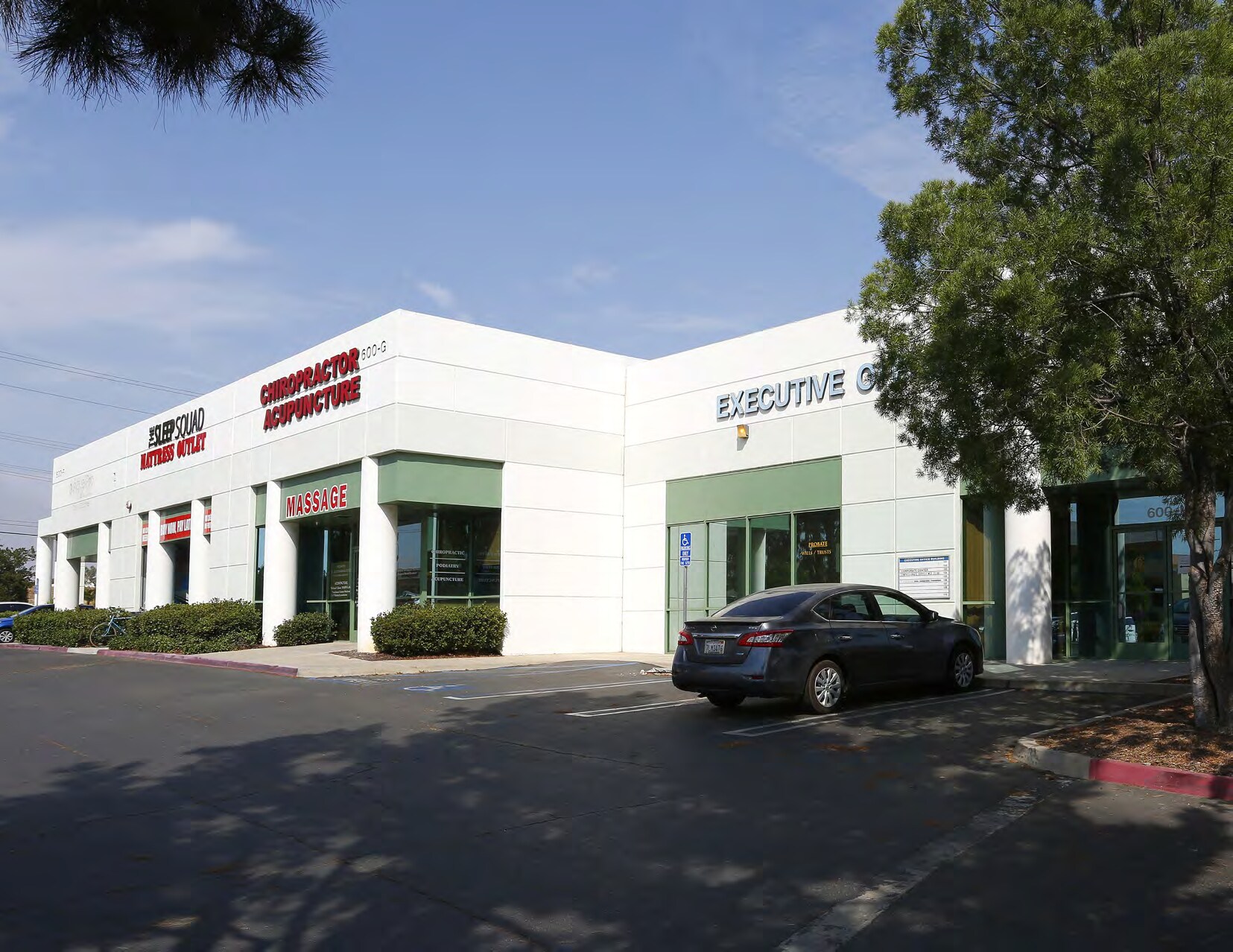 600 Central Ave, Lake Elsinore, CA à vendre Photo de l’immeuble– Image 1 sur 4
