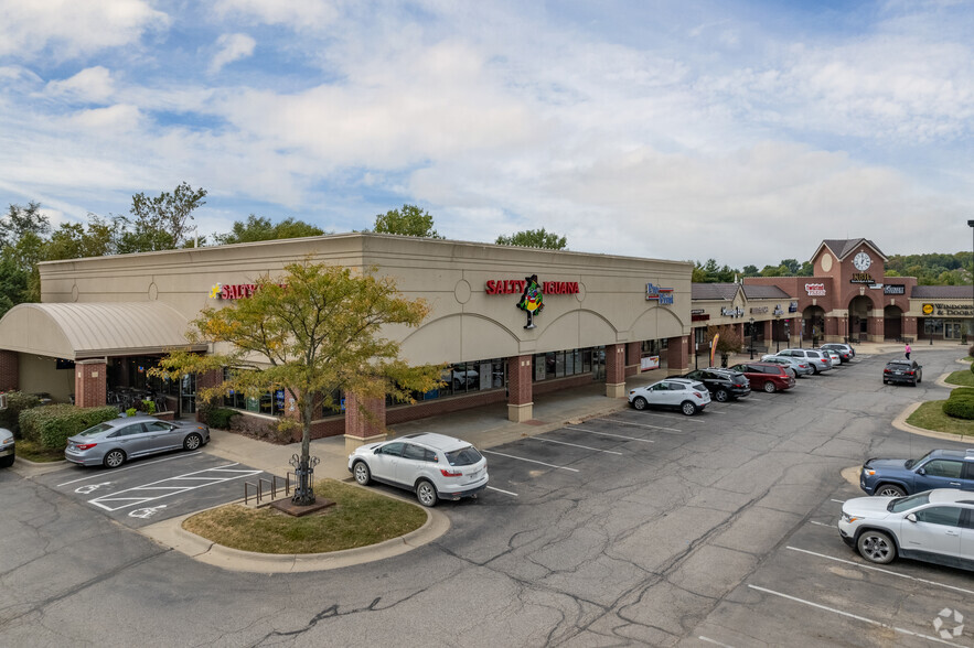 4931 W 6th St, Lawrence, KS à louer - Photo de l’immeuble – Image 2 sur 5