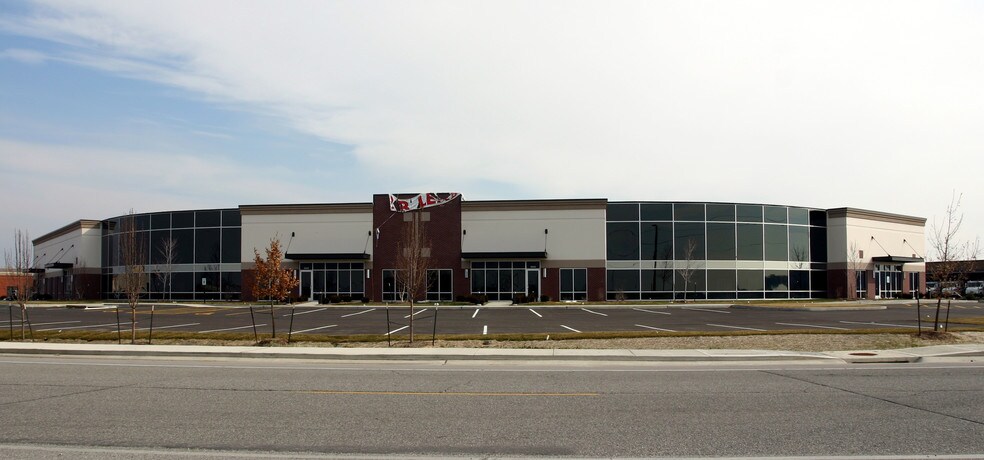 1616-1640 Eastport Plaza Dr, Collinsville, IL à louer - Photo de l’immeuble – Image 2 sur 12